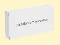 Białe pudełko leku Escitalopram Aurovitas, który pomaga w leczeniu depresji i zaburzeń lękowych.