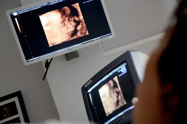 Zdjęcie Gdzie przyjmuje ginekolog Piotr Zymróz? Sprawdź lokalizacje i godziny
