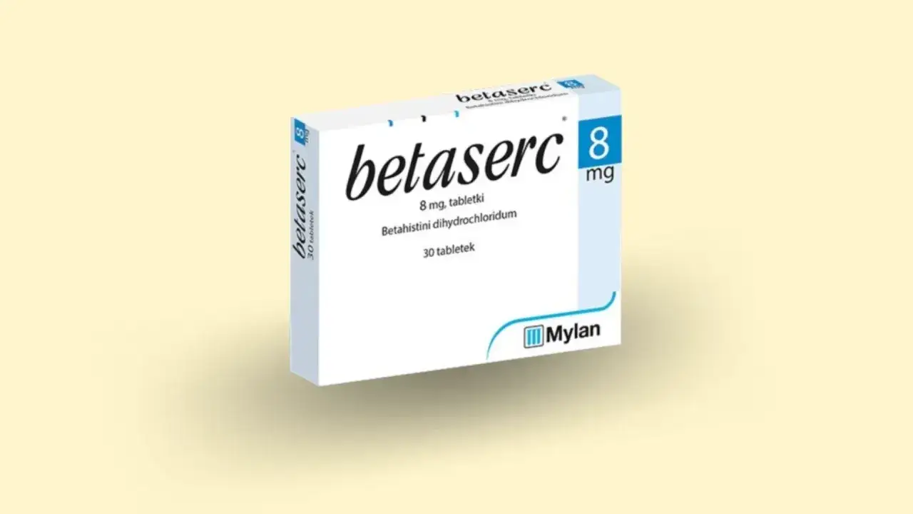 Opakowanie leku Betaserc 8 mg, zawierające 30 tabletek. Producent Mylan.